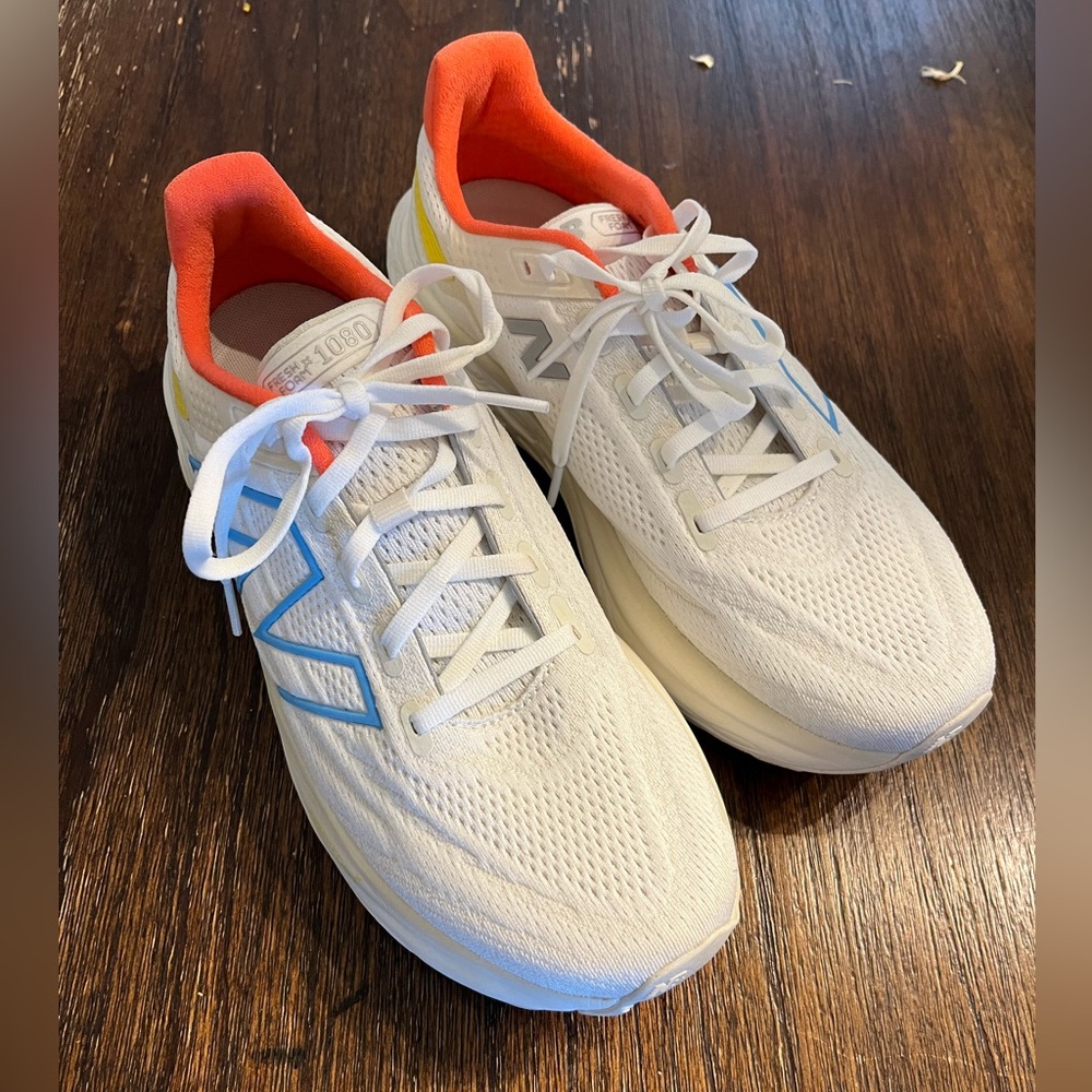 New balance fresh foam 1080 v13 running shoes womens size 9